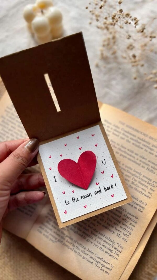 LOVE SLOT Bank Pouch Card – การ์ดซองเงิน/ข้อความรูปกล่องหัวใจ